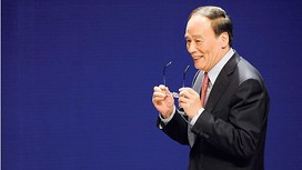 中国“救火队长”王岐山